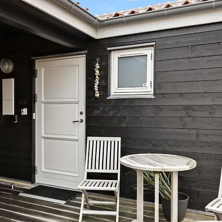 Gorgeous In With Sauna Apartmán